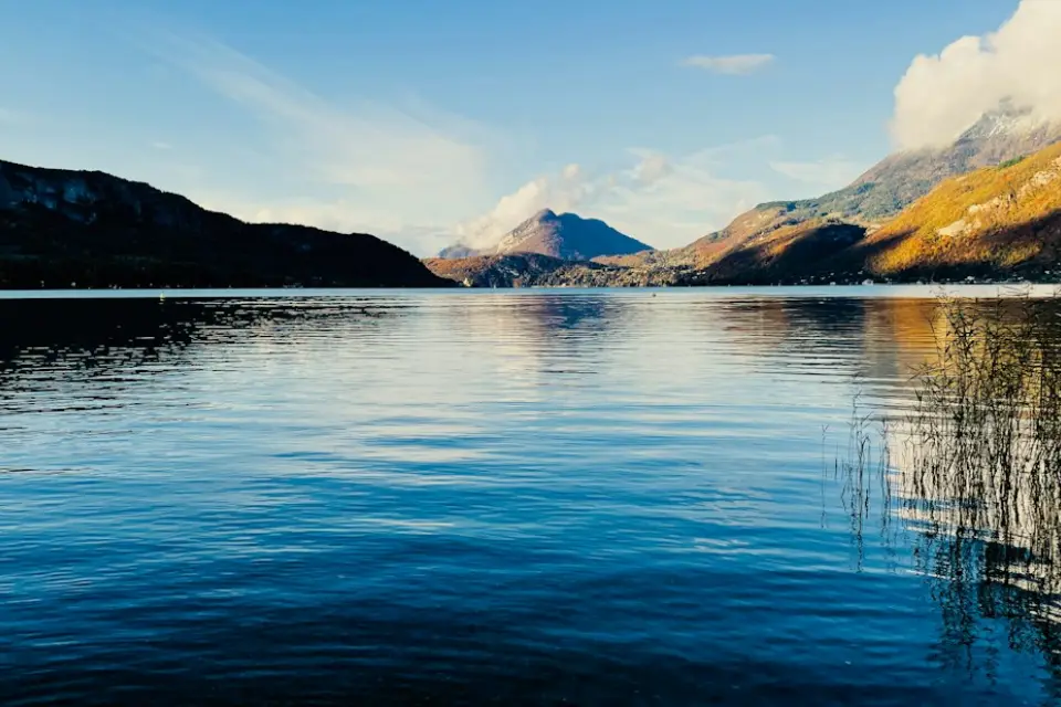 Le lac d’Annecy à Doussard